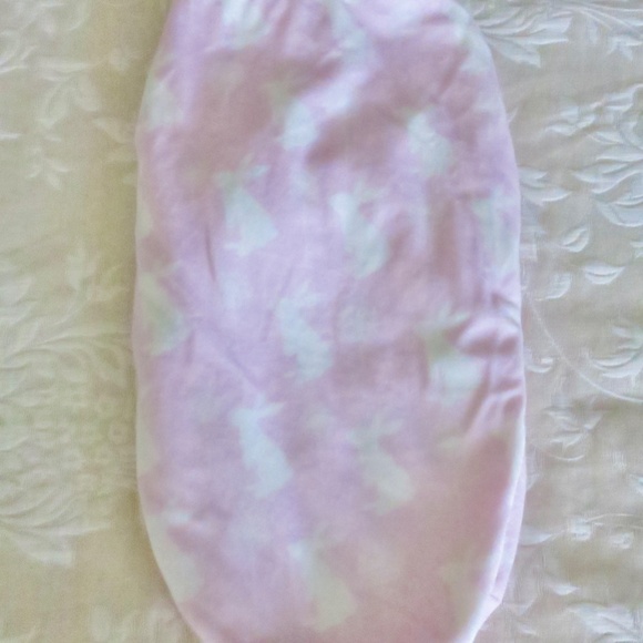 Blankets & Beyond Baby Swaddle Blanket NWOT - Picture 3 of 5